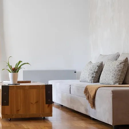 Acropolis Atmospheric Apartment